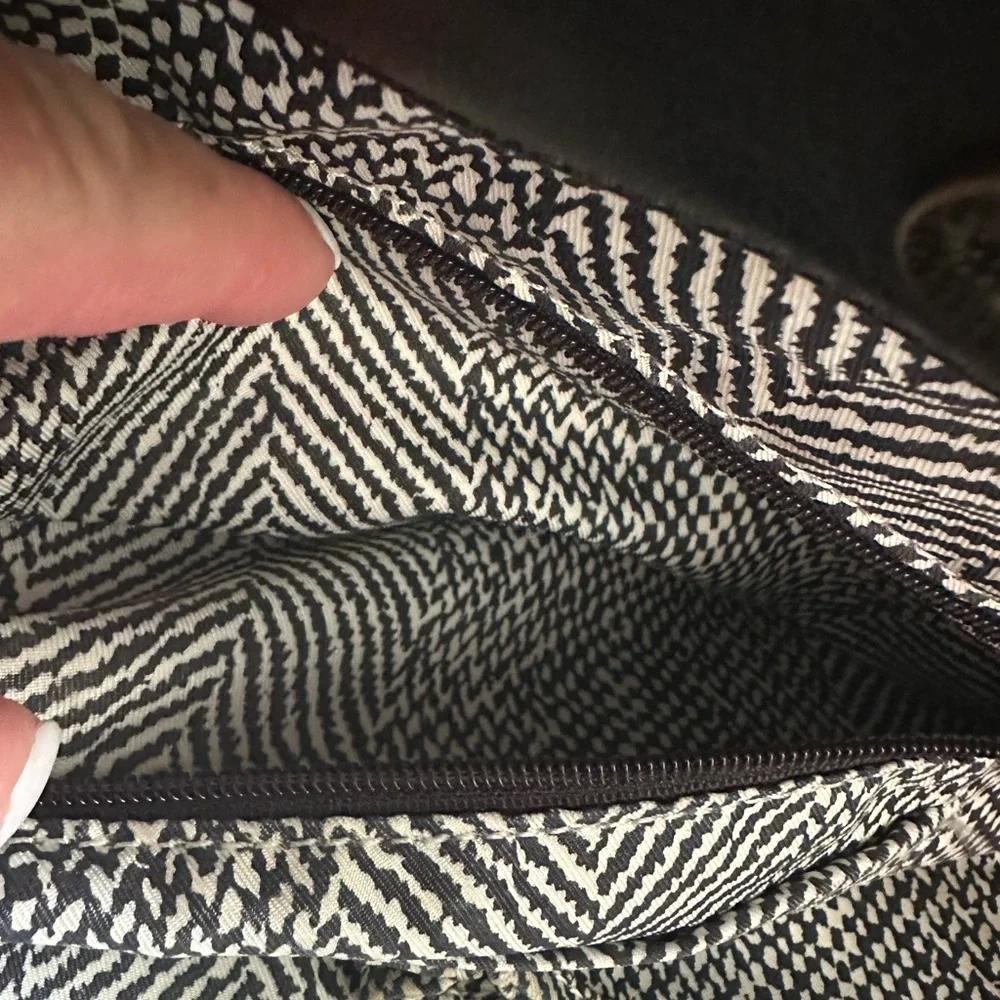 Men's Black and Brown Leather Bag - Picture 2 of 8